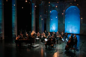 Out Of The World – Konzerterlebnisse mit Chor und Orchester