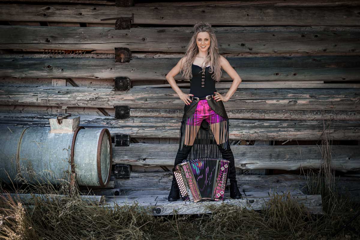 Melissa Naschenweng Alle Infos, Songs Konzerte Tickets 2024